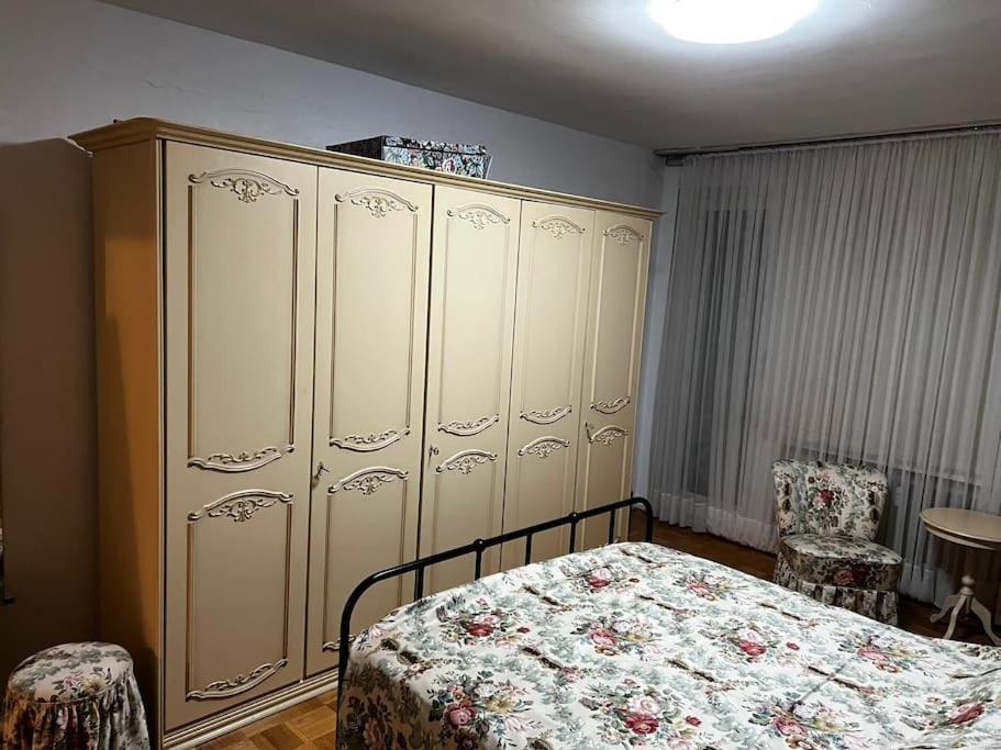 دوسلدورف Central Flat Near To Oldtown & Konigsallee المظهر الخارجي الصورة